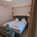 Restaurant Zur Post 4* Melk