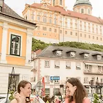 Restaurant Zur Post 4* Melk