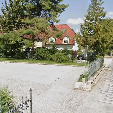 Restaurant Zur Post Otel 4*