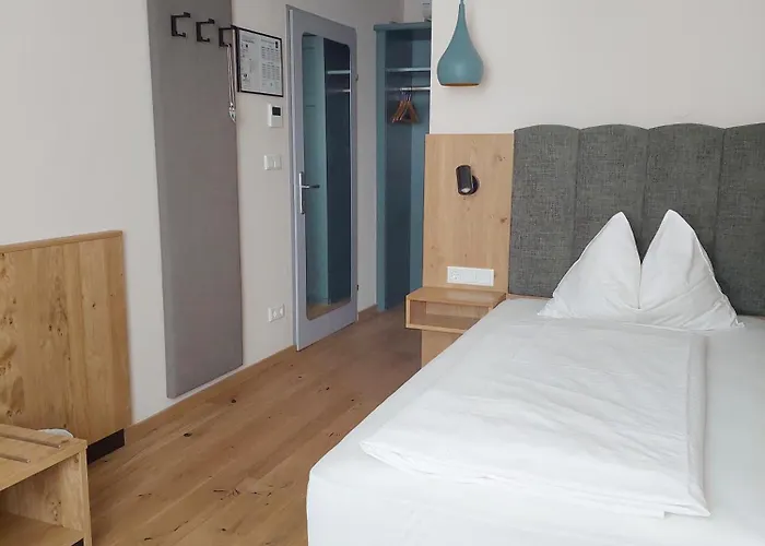 Restaurant Zur Post Hotel 4*