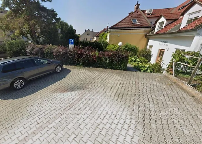 Hotel Restaurant Zur Post 4*