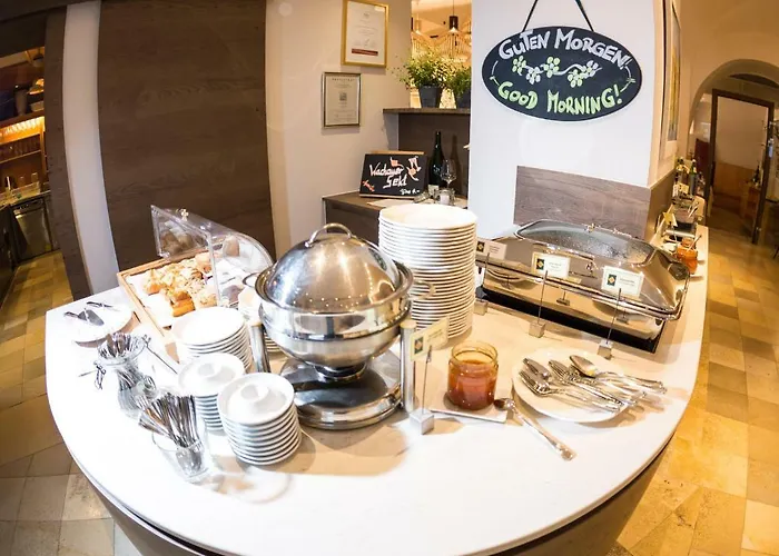 Restaurant Zur Post Otel Melk