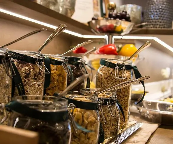 Restaurant Zur Post 4* Melk