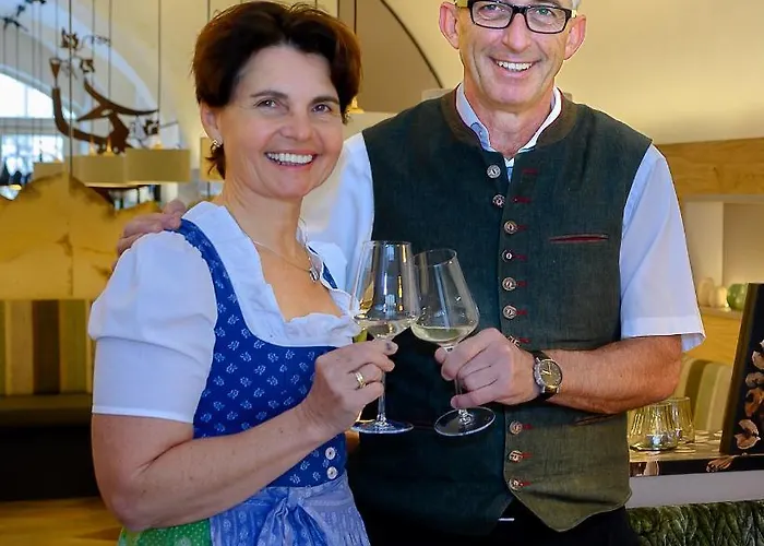 Hotel Restaurant Zur Post 4*